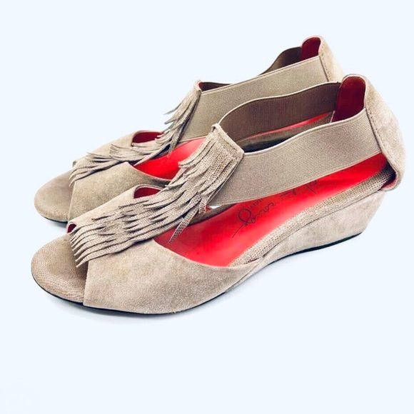 PAS DE ROUGE Nori Wedge Sandal Suede Fringe, taupe - Picture 2 of 5